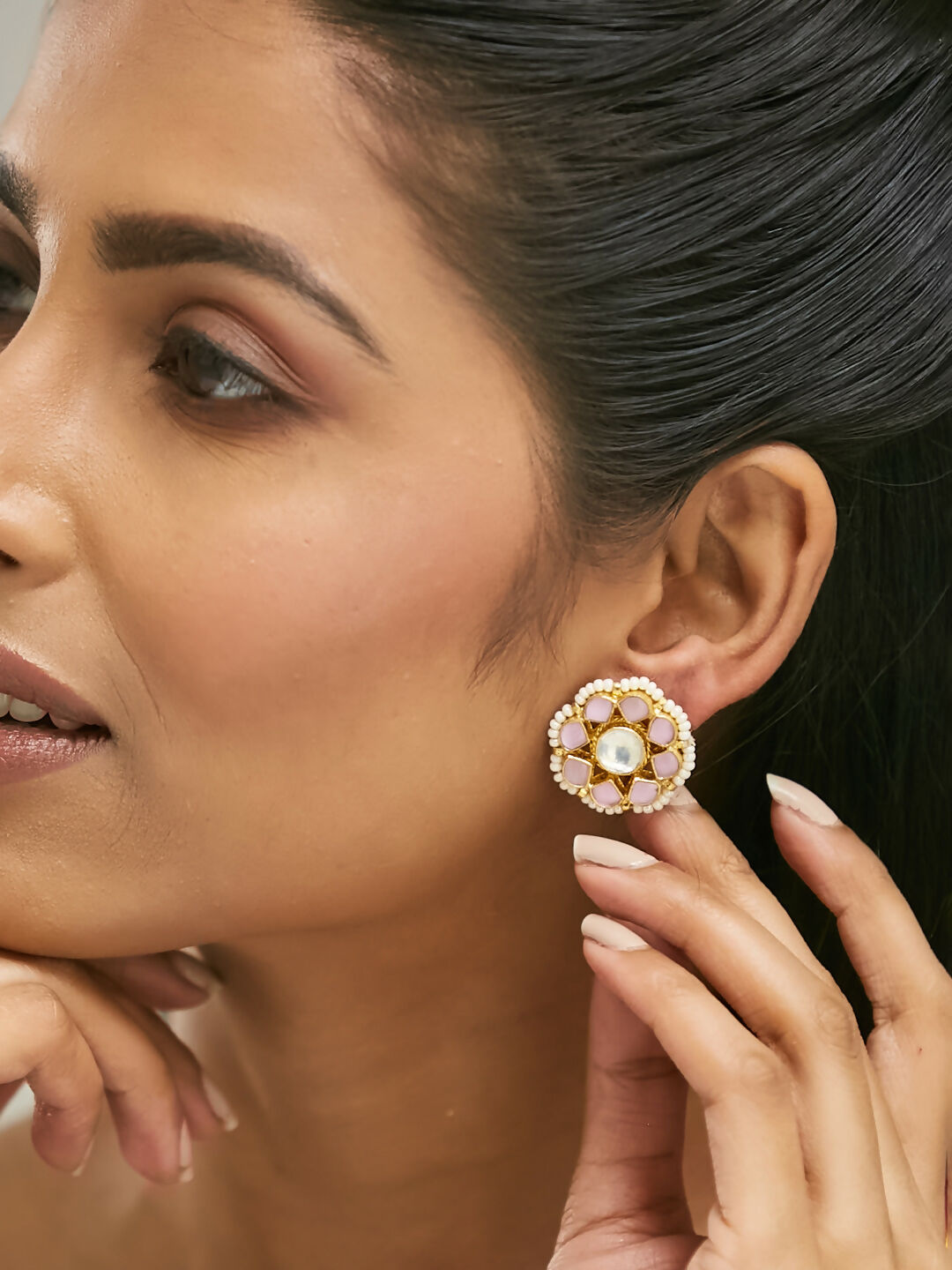 Nuyug 22K Gold-Plated Pink Kundan Studded & Beaded Floral Shaped Studs