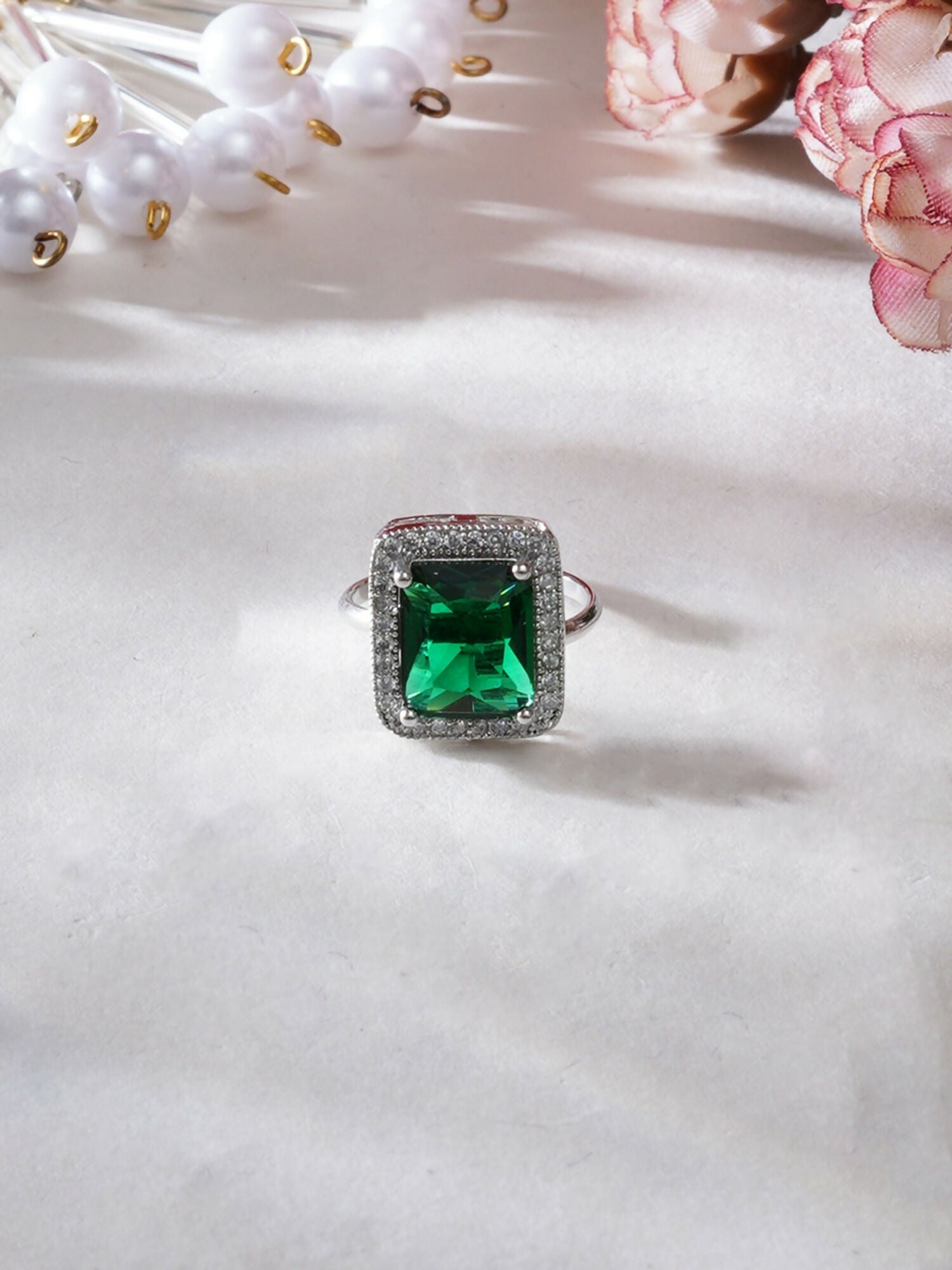 green stone ring (Green) - Ruby Raang - Distacart
