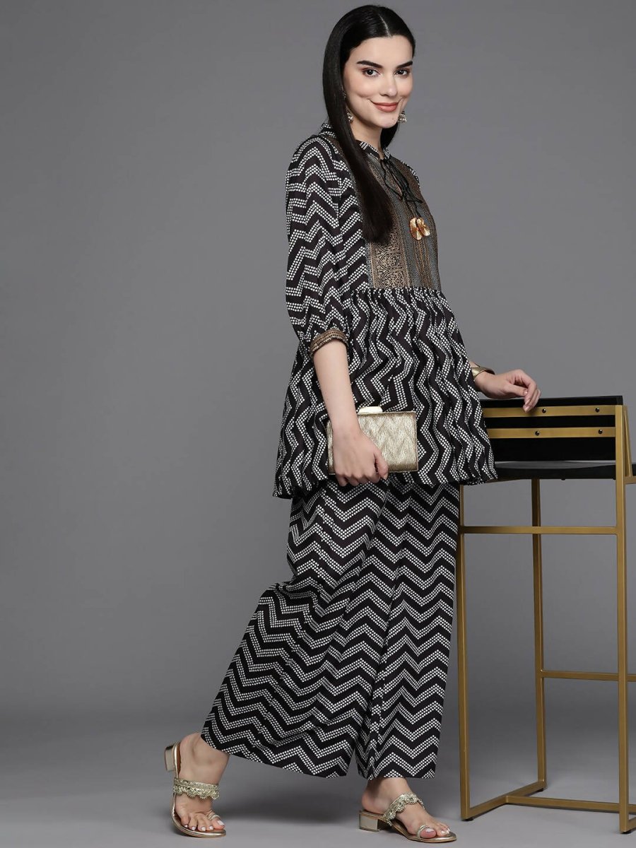 Ahalyaa Women Printed Ethnic Co-Ords - Black Color - Distacart