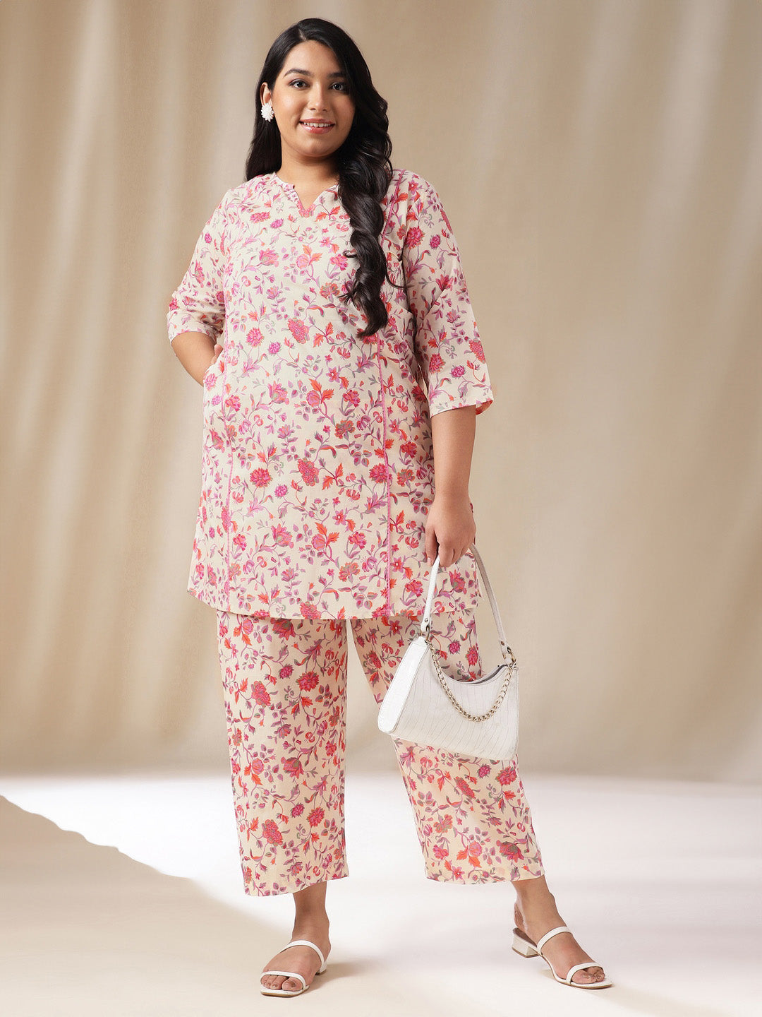 Janasya A-Line Cambric Cream Floral Notch Neck Co-Ords - Distacart