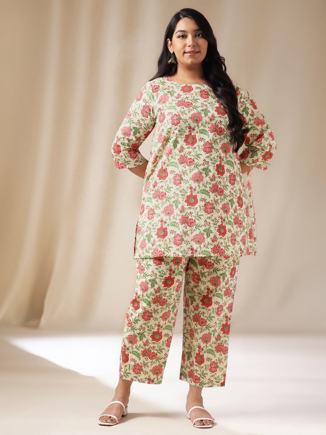 Janasya A-Line Cambric Off White Floral Round Neck Co-Ords - Distacart