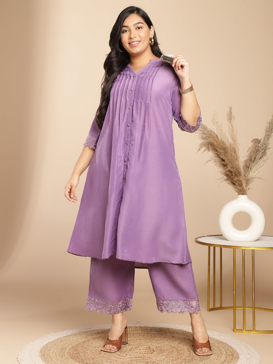 Janasya Pleated Muslin Lavender Embroidered V-Neck with Band Collar Kurta & Bottom - Distacart