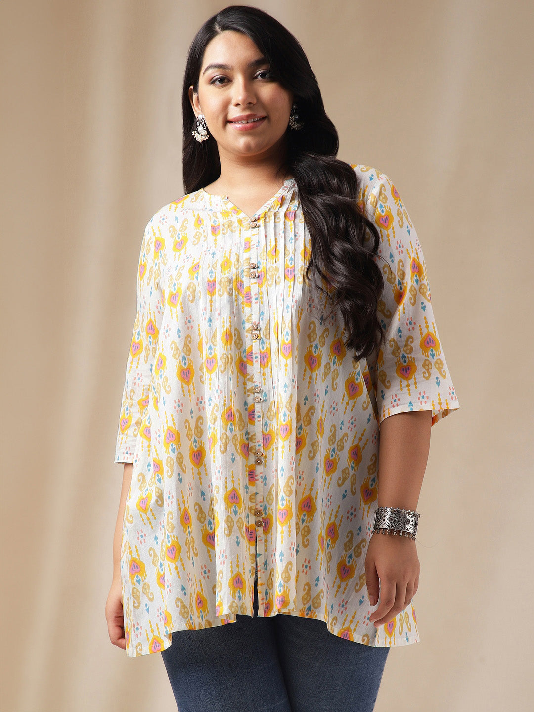Janasya Pleated Cambric Off White Ikkat Notch Neck Tunic - Distacart