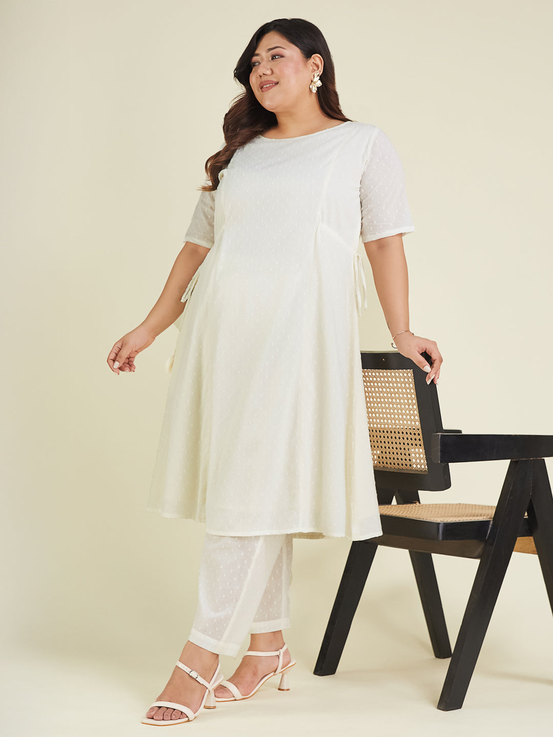 Janasya Light Dobby Cotton Self Design A-Line Kurta Set