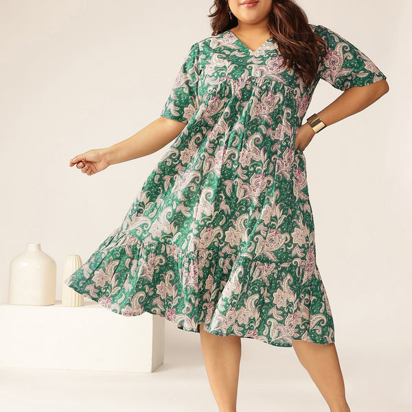 Janasya Dark Cotton Floral Tiered Dress