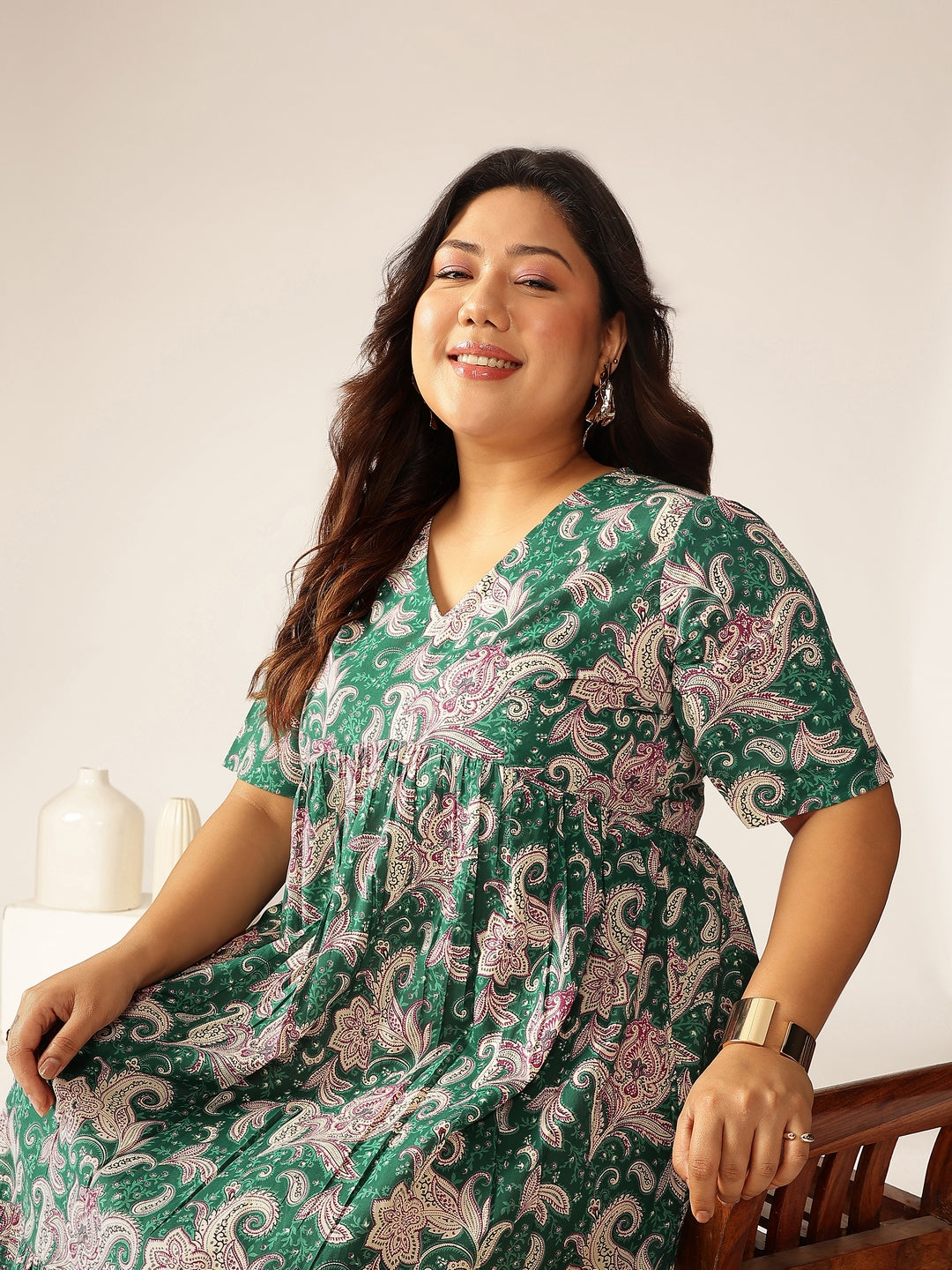 Janasya Dark Cotton Floral Tiered Dress