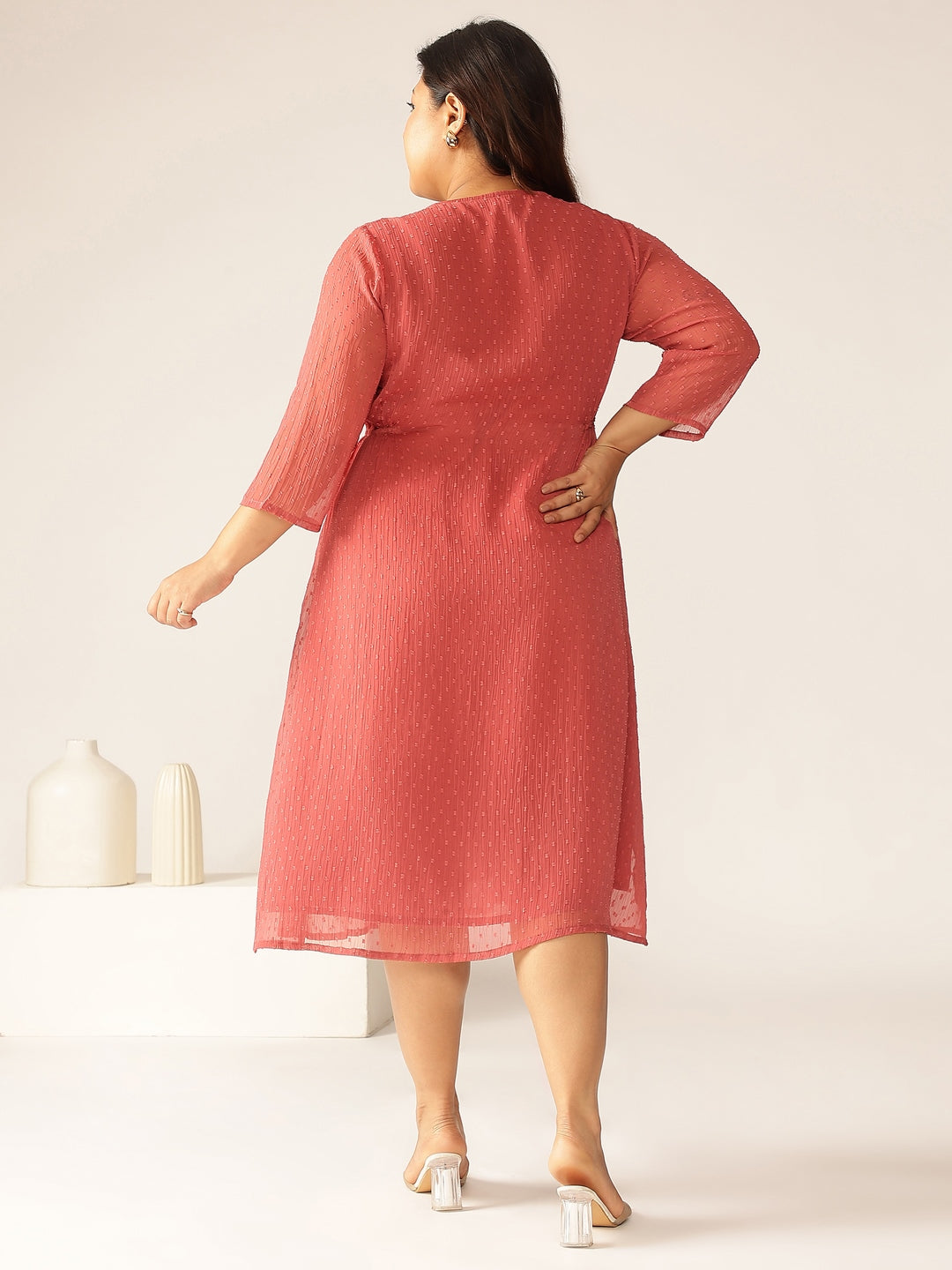 Janasya Light Dobby Chiffon Self Design A-Line Kurta