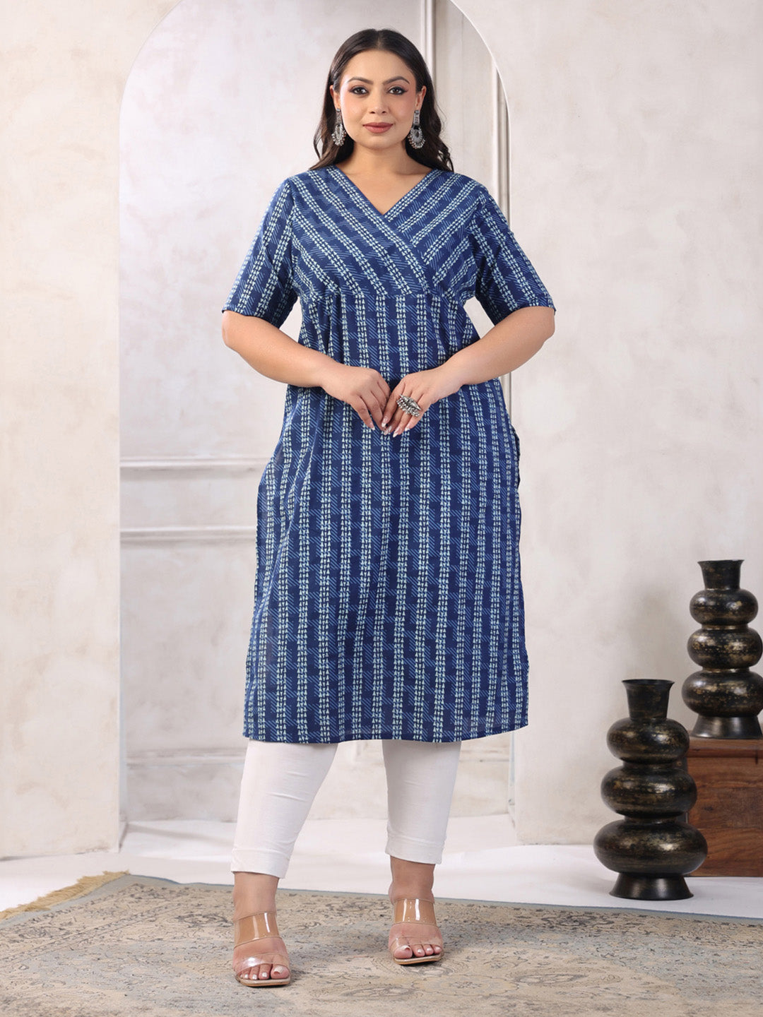 Janasya Dark Cotton Geometric Straight Kurta