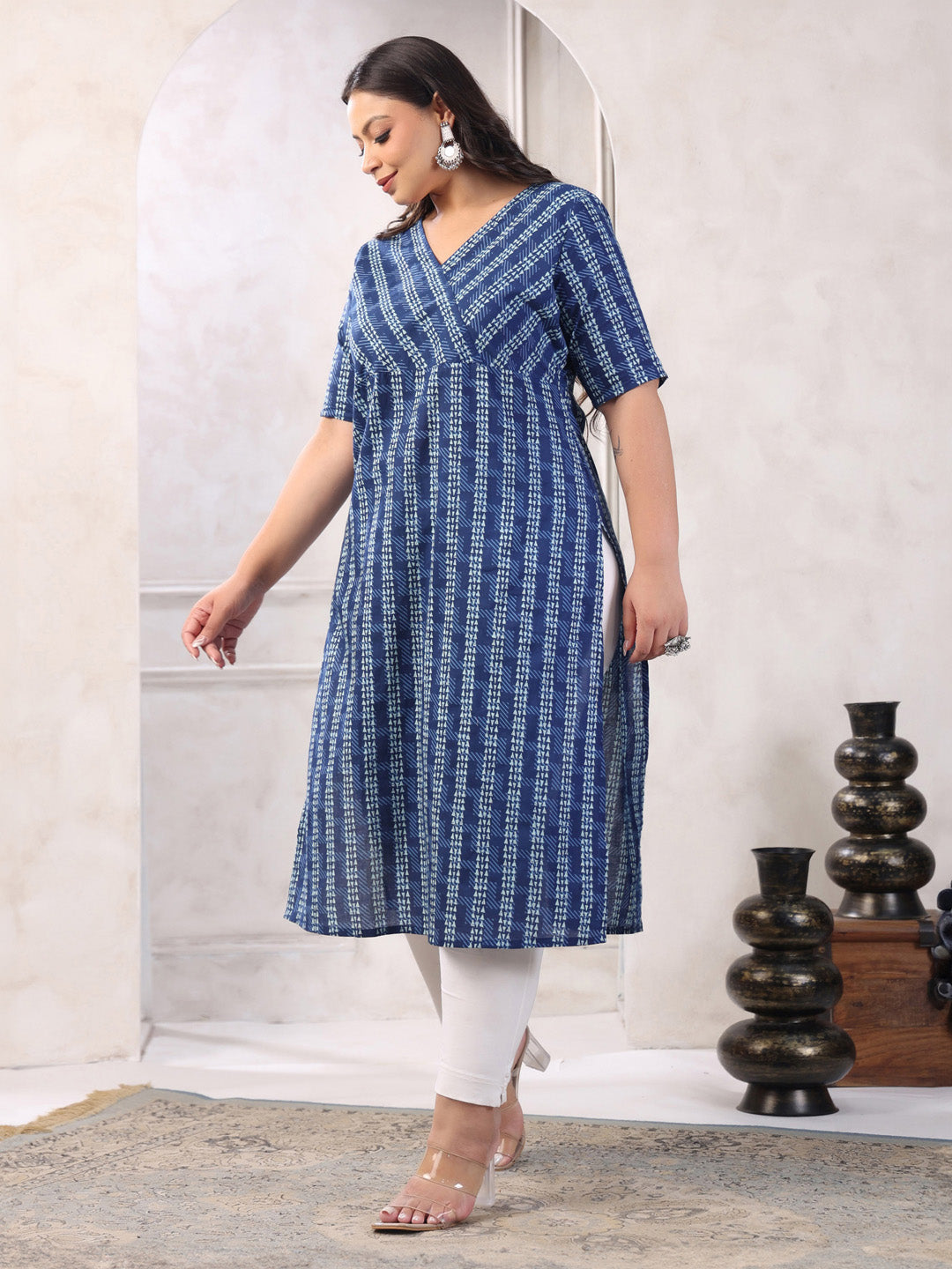 Janasya Dark Cotton Geometric Straight Kurta - Distacart