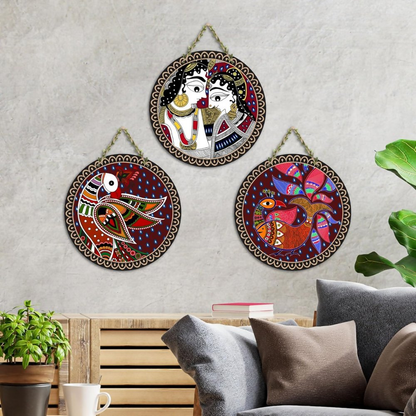 Artvibes Madhubani Folk Art Round Shape MDF Wooden Wall Decor Items - Dista