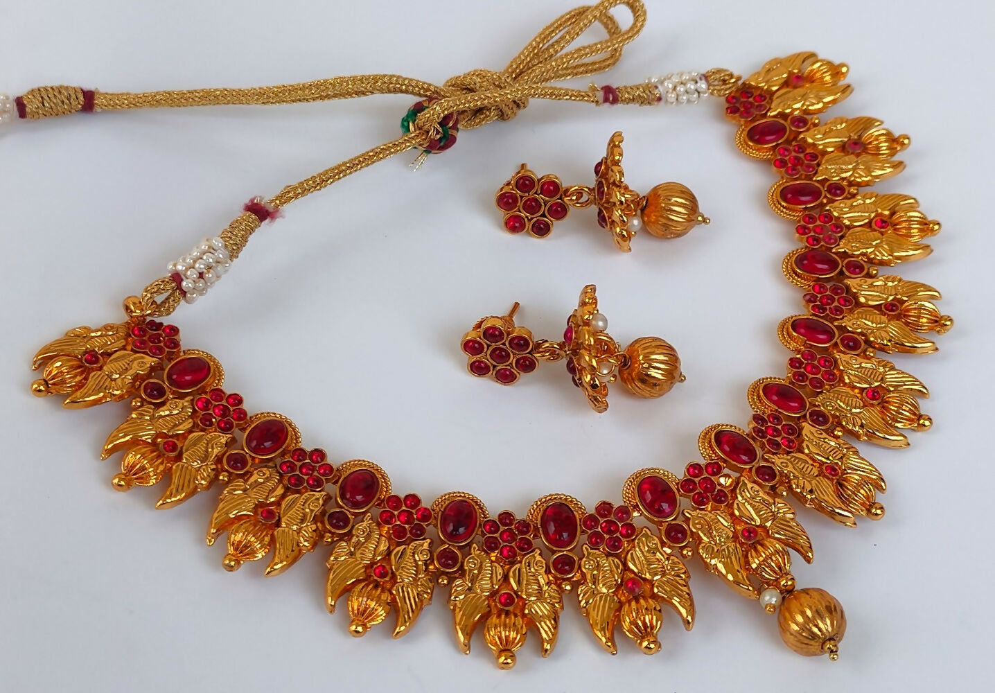 Kemp Peacock Pink Necklace Set - Distacart