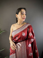 Thumbnail for Joban Fashion Maroon Floral Motifs Soft Silk Banarasi Saree - Distacart