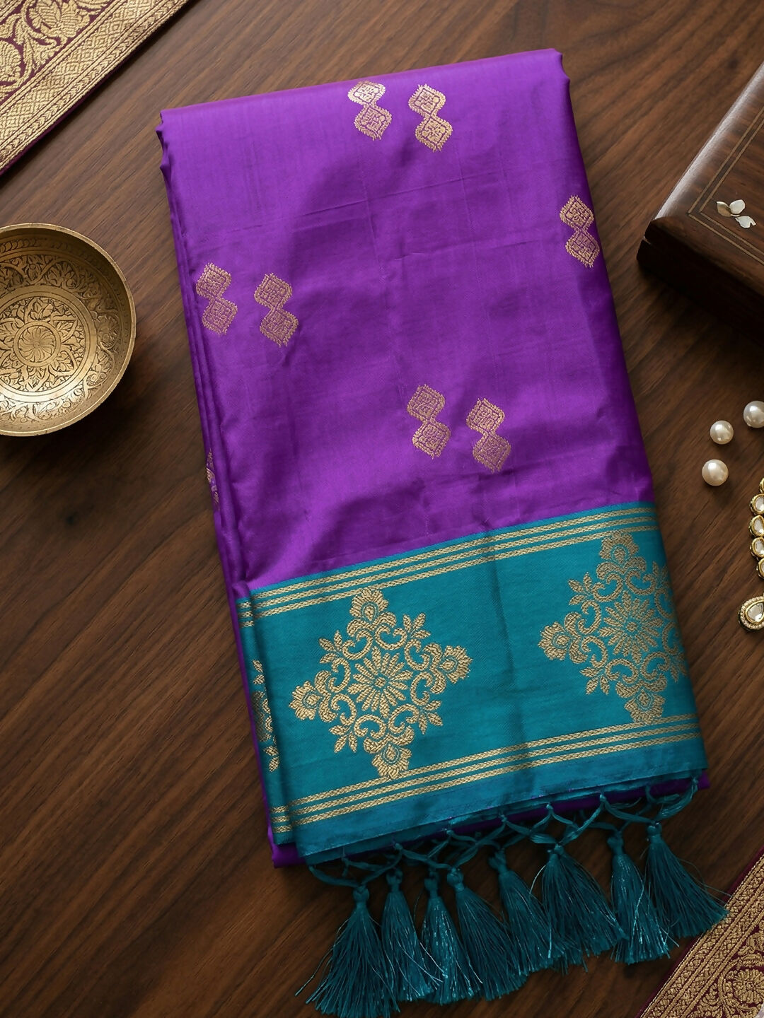Shree Shyam Fashion Violet Soft Silk Saree - Distacart