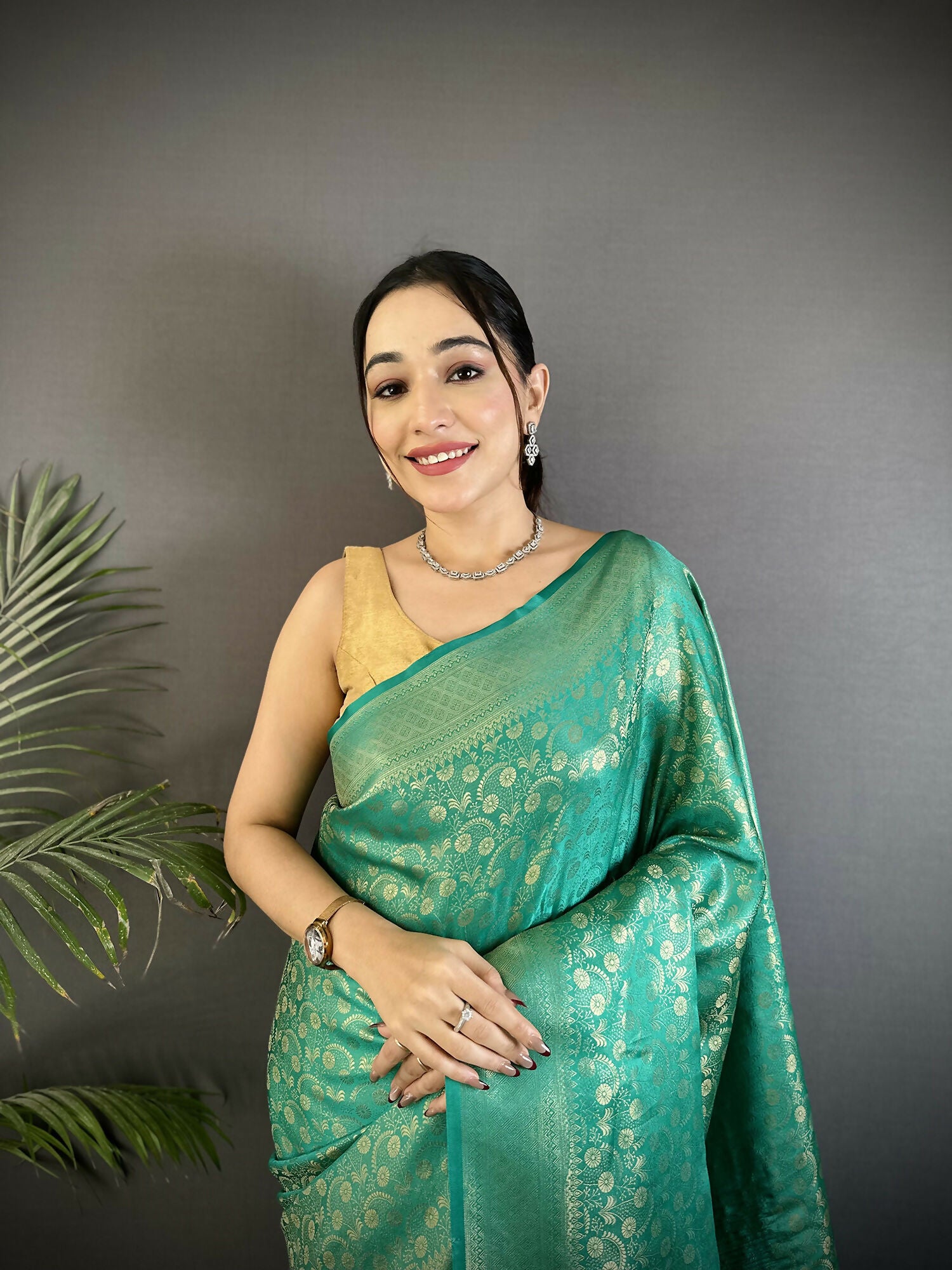 Joban Fashion Rama Green Floral & Paisley Motifs Soft Satin Silk Banarasi Saree - Distacart