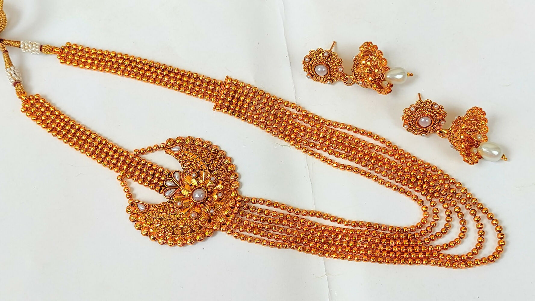 Kemp Layer White Necklace Set - Distacart