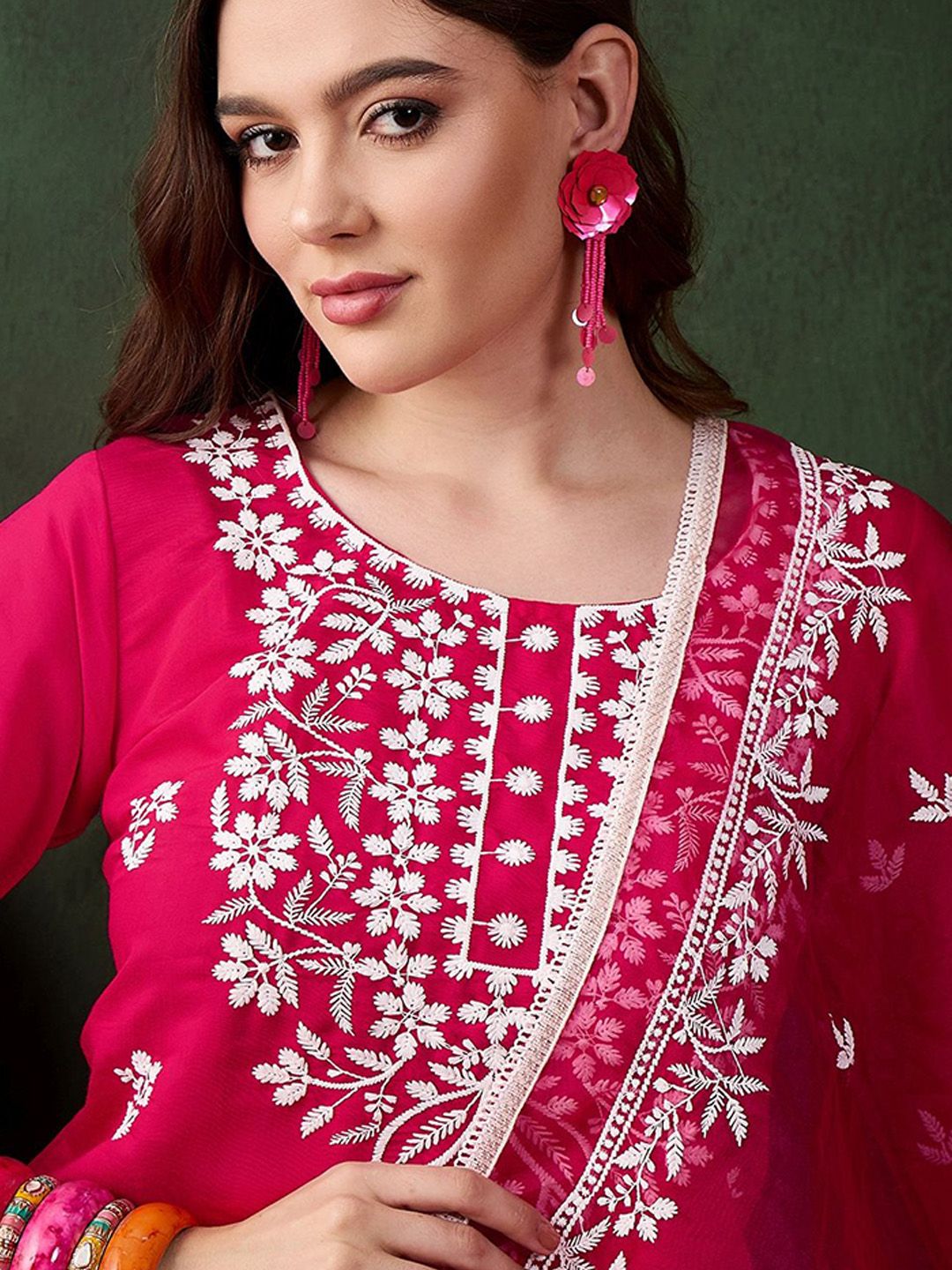Sangria Pink Floral Embroidered Thread Work Pure Cotton Kurta & Trousers & Dupatta - Distacart