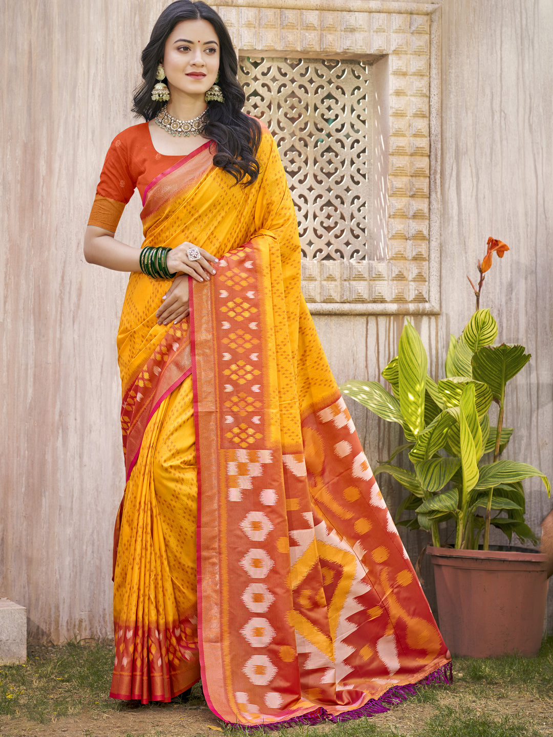 Anaita Yellow Pochampally Silk Saree With Floral Printed Work With Blouse - Distacart