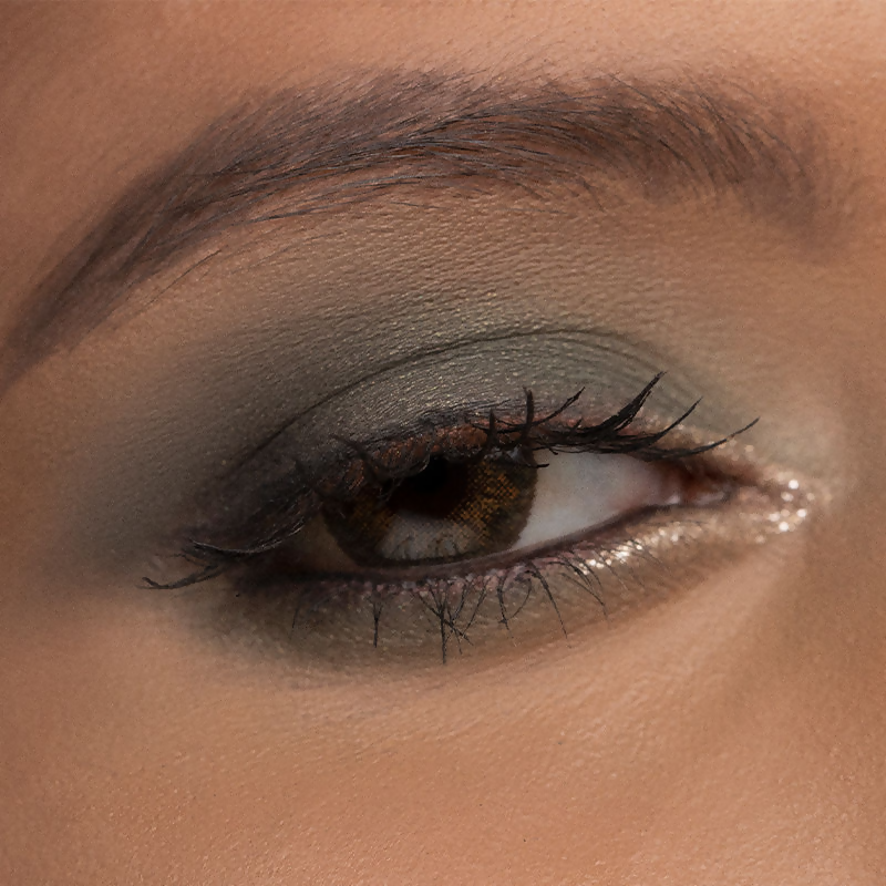 Kay Beauty By Katrina Kaif Eyeshadow Palette - Wild and Free - Distacart
