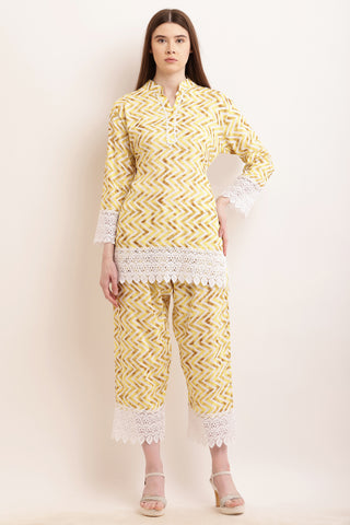 PAVONINE Yellow Color Zig-Zag Printed with Lace Inserted Cord Set For Women - Distacart
