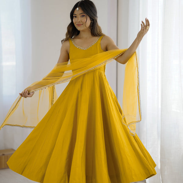 Lorenvalley Fashion Yellow Pure Romansilk Chanderi Fabric Yoke Fancy Lace Work Anarkali Kurta Pant With Dupatta Set - Distacart