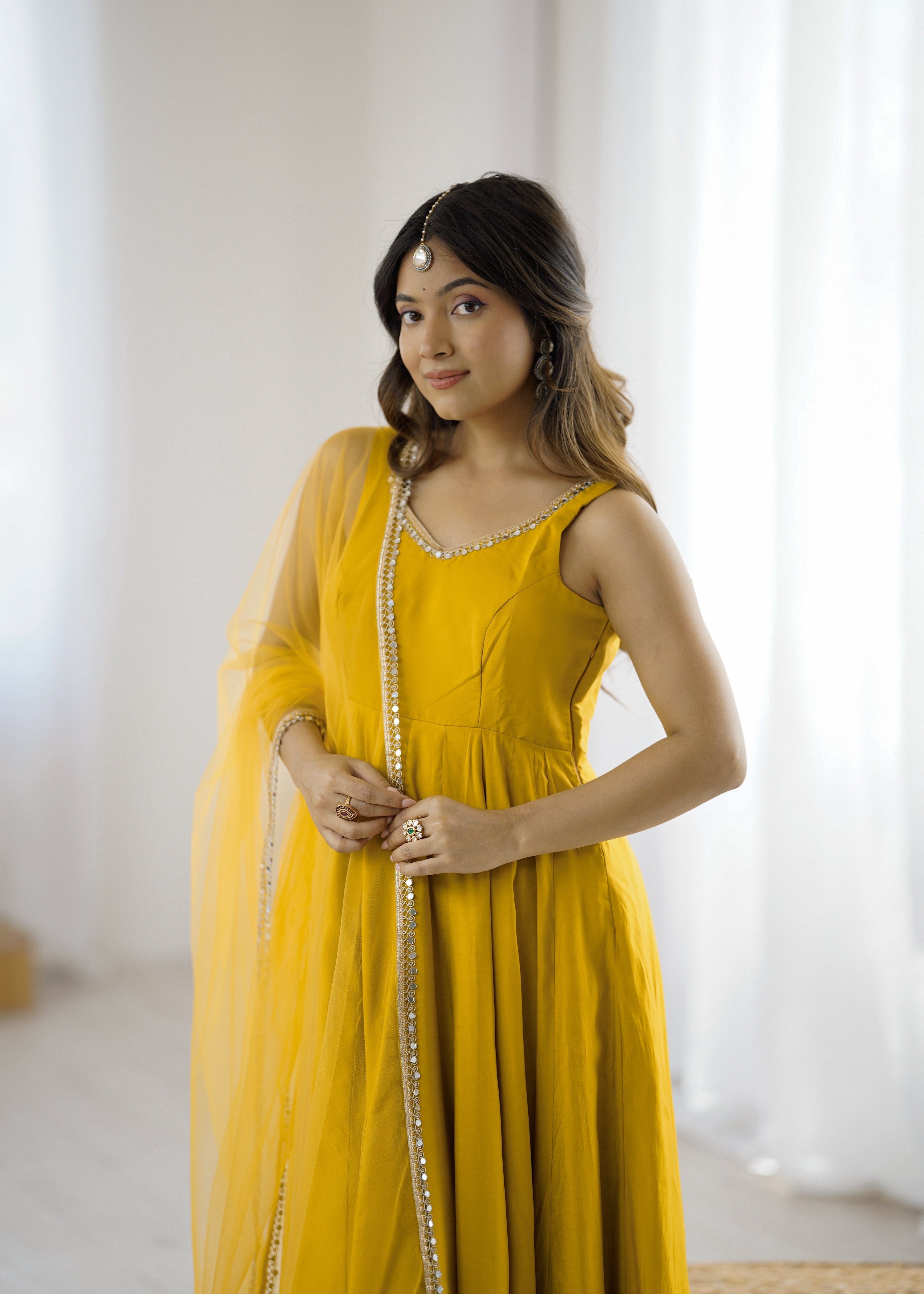 Lorenvalley Fashion Yellow Pure Romansilk Chanderi Fabric Yoke Fancy Lace Work Anarkali Kurta Pant With Dupatta Set