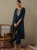 Thumbnail for Ode by House of Pataudi Floral Yoke Design Silk Straight Kurta & Trousers With Dupatta - Distacart