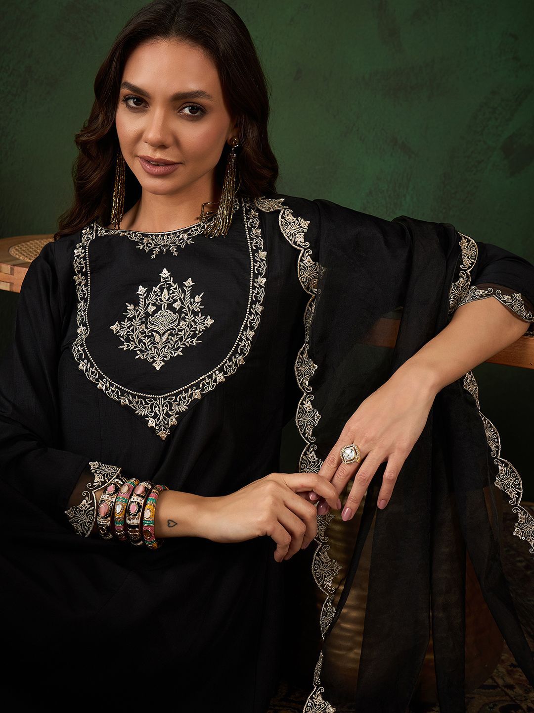 Sangria Black Floral Embroidered Round Neck Zari A-Line Kurta With Trouser & Dupatta - Distacart