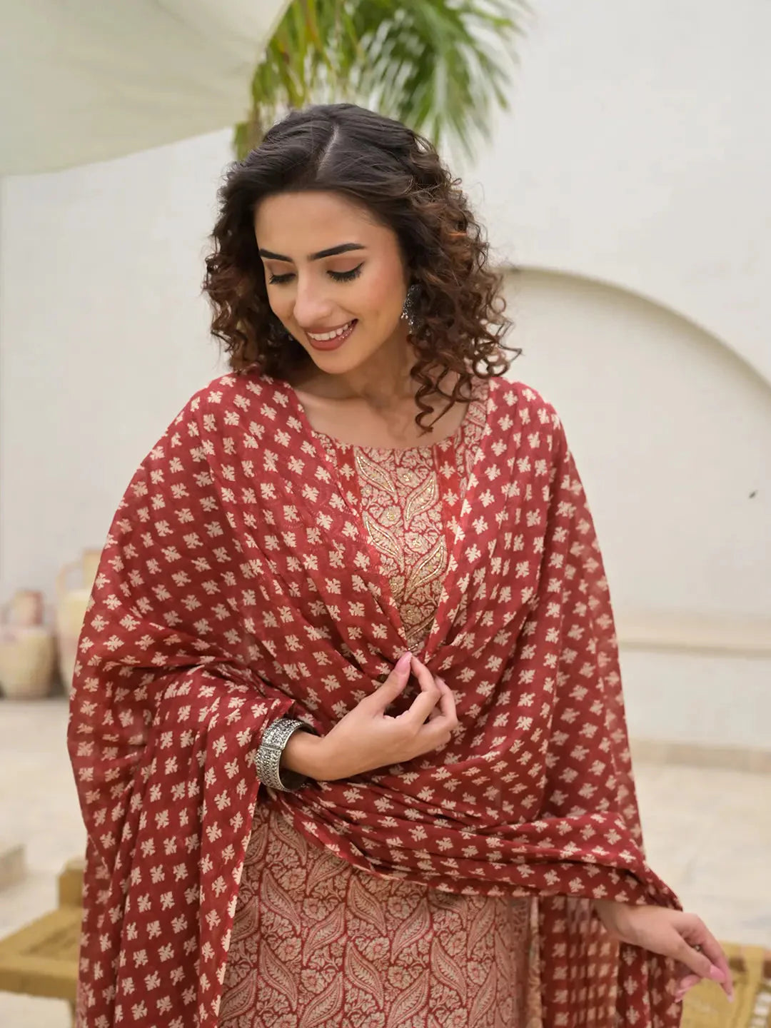Yufta Yufta Embroidered Printed Maroon Cotton Kurta Set With Dupatta Set