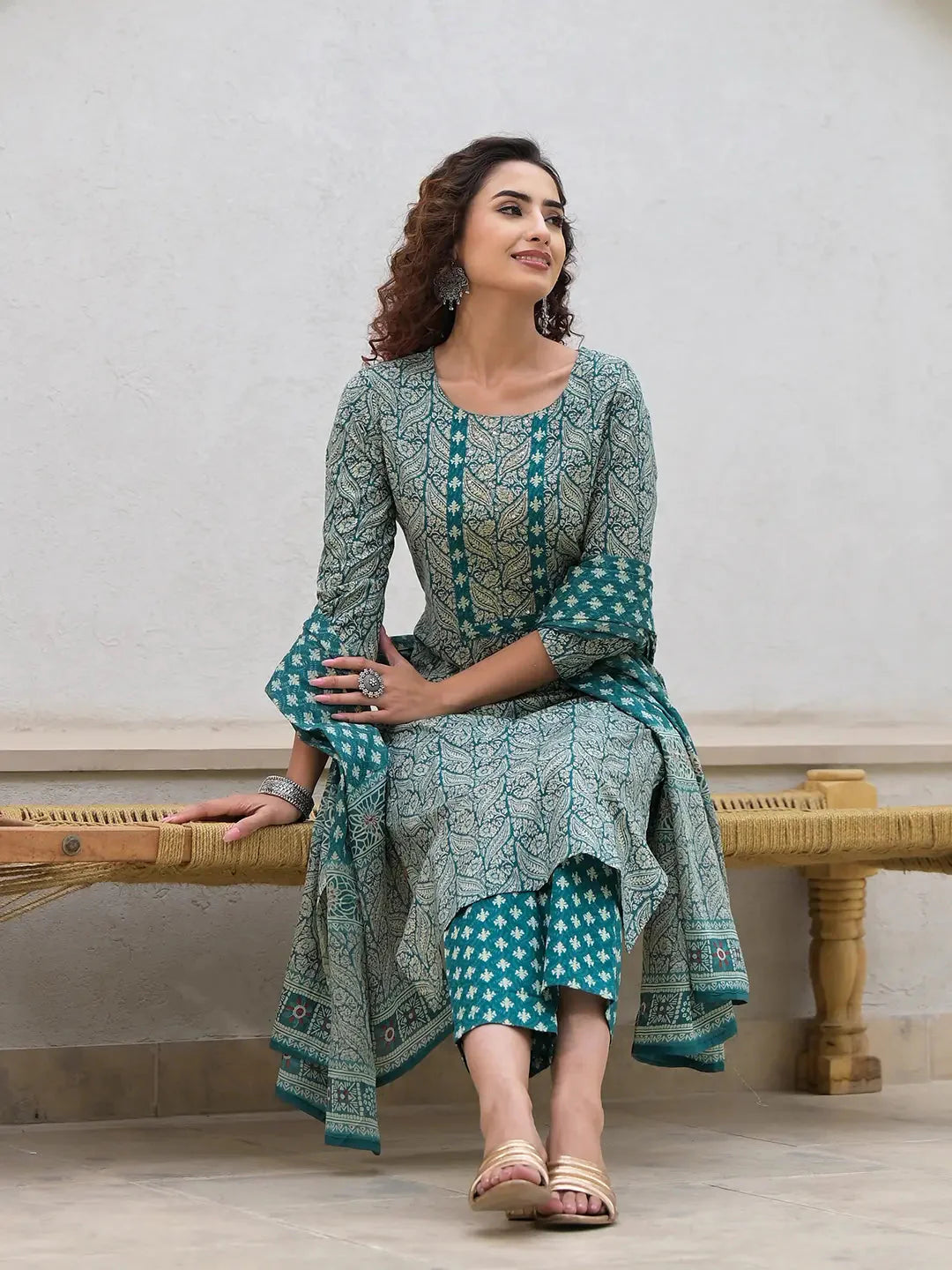 Yufta Yufta Embroidered Printed Teal Green Cotton Kurta Set With Dupatta Set