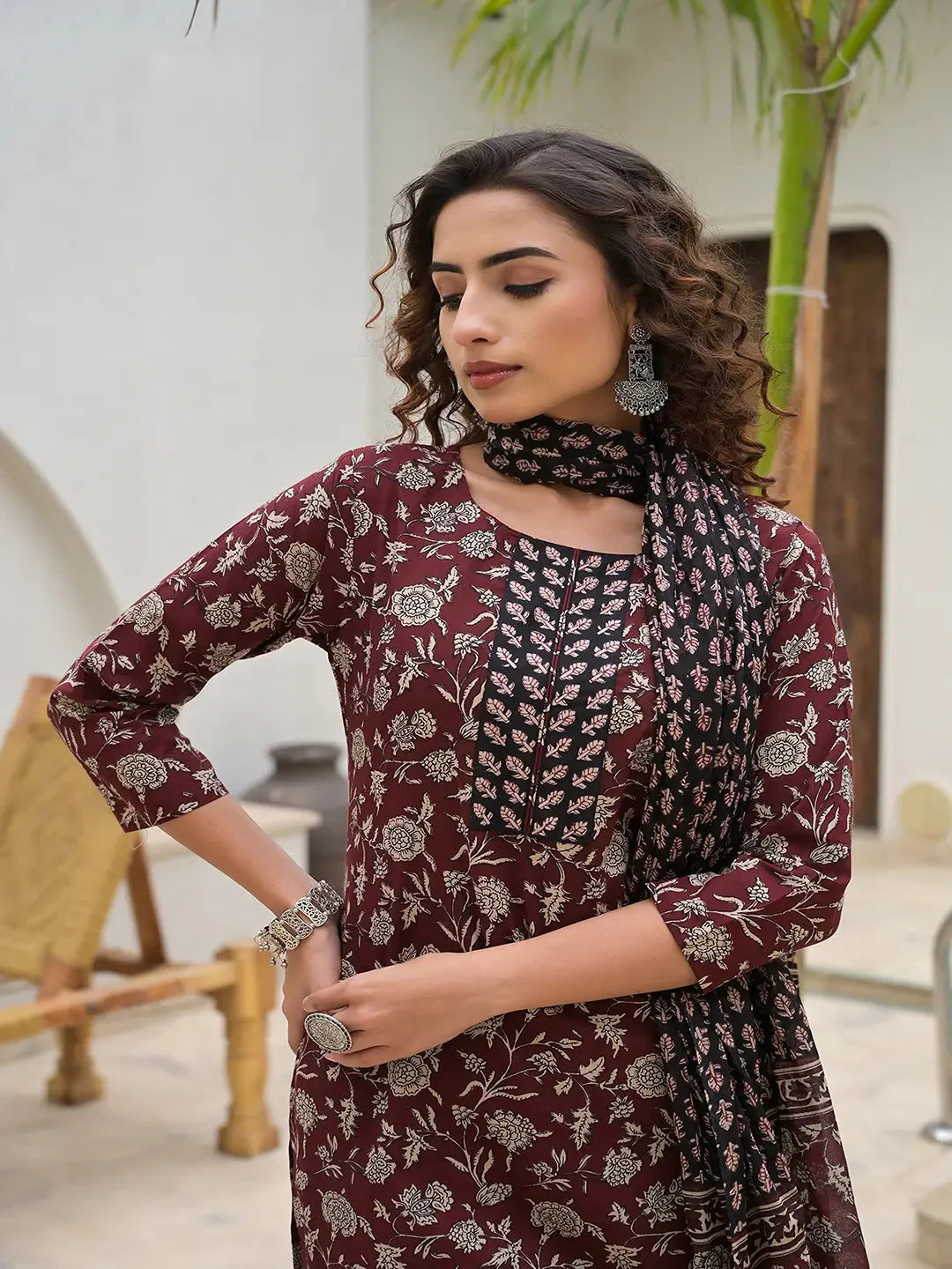 Yufta Yufta Piping On Yoke Floral Print Maroon Cotton Kurta Set With Dupatta Set