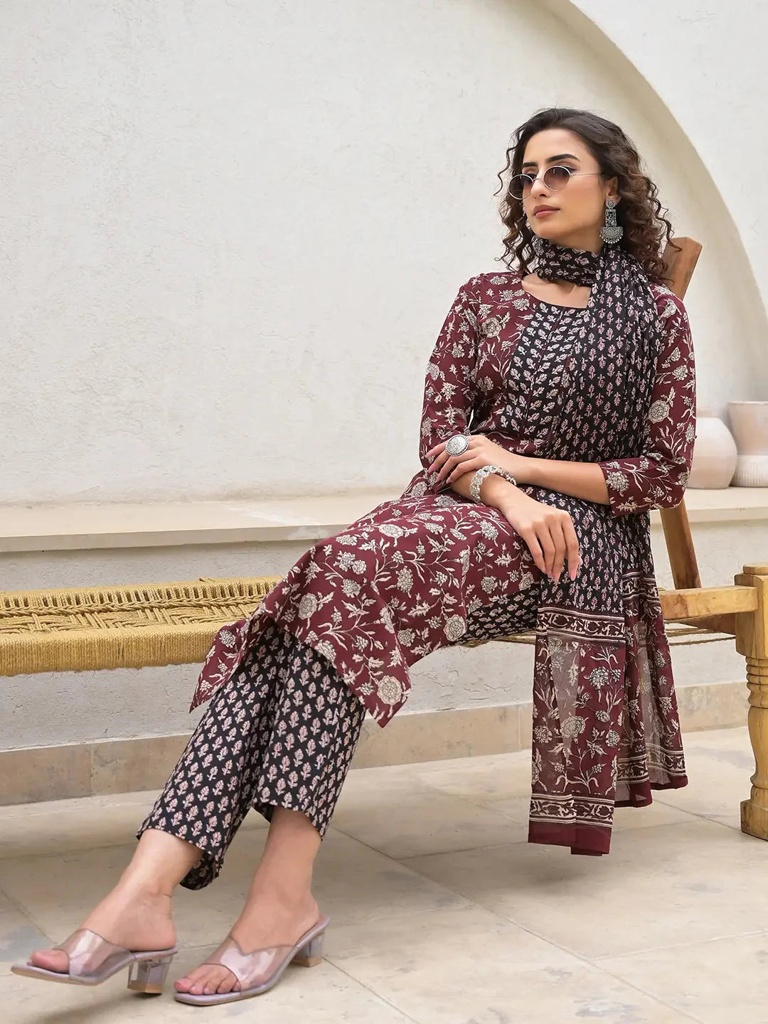 Yufta Yufta Piping On Yoke Floral Print Maroon Cotton Kurta Set With Dupatta Set