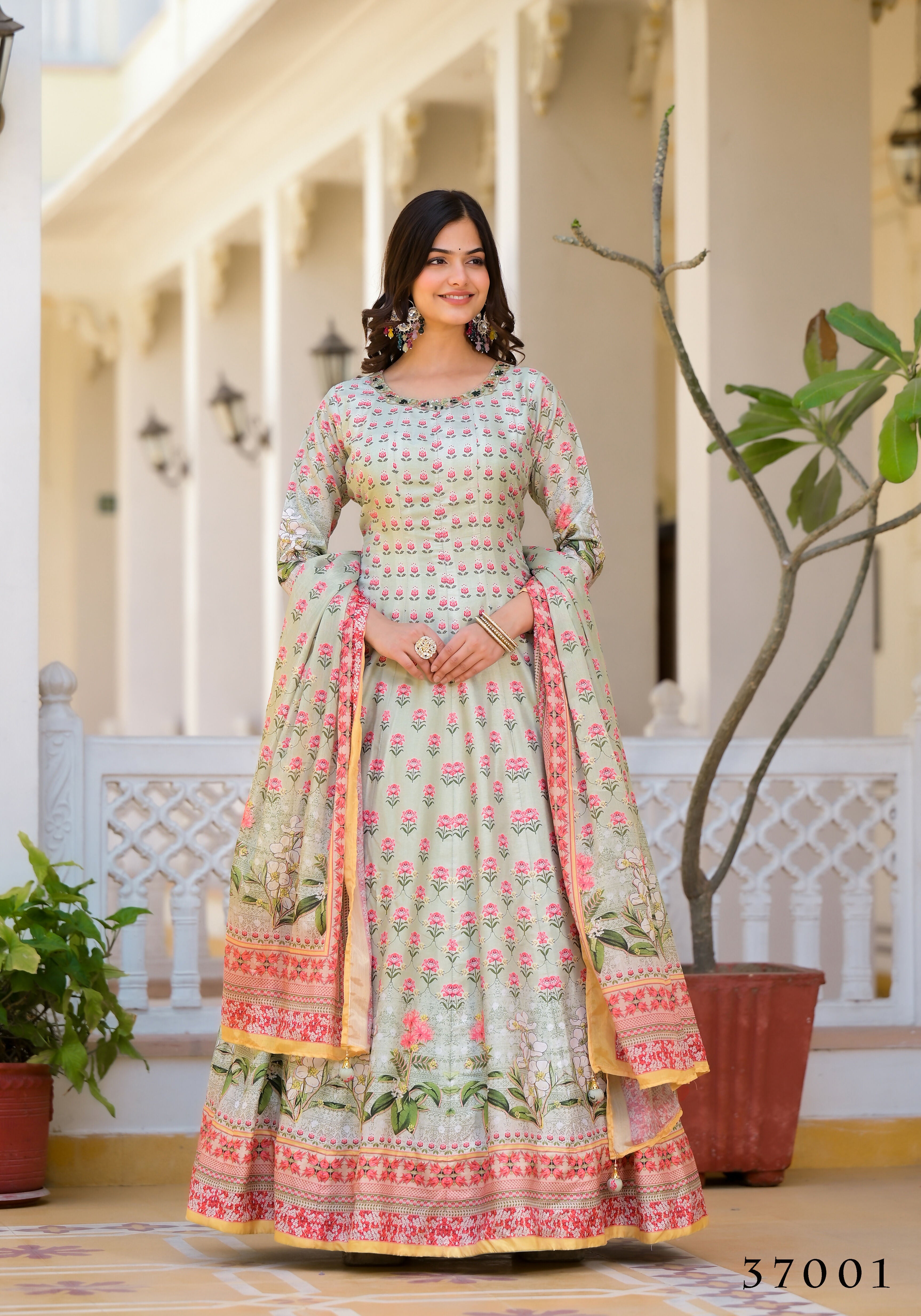 Samyukta37001