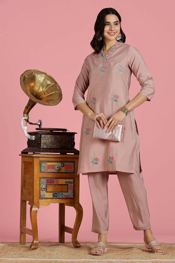 BulBul Women Mauve Embroidered Chanderi Kurta Set