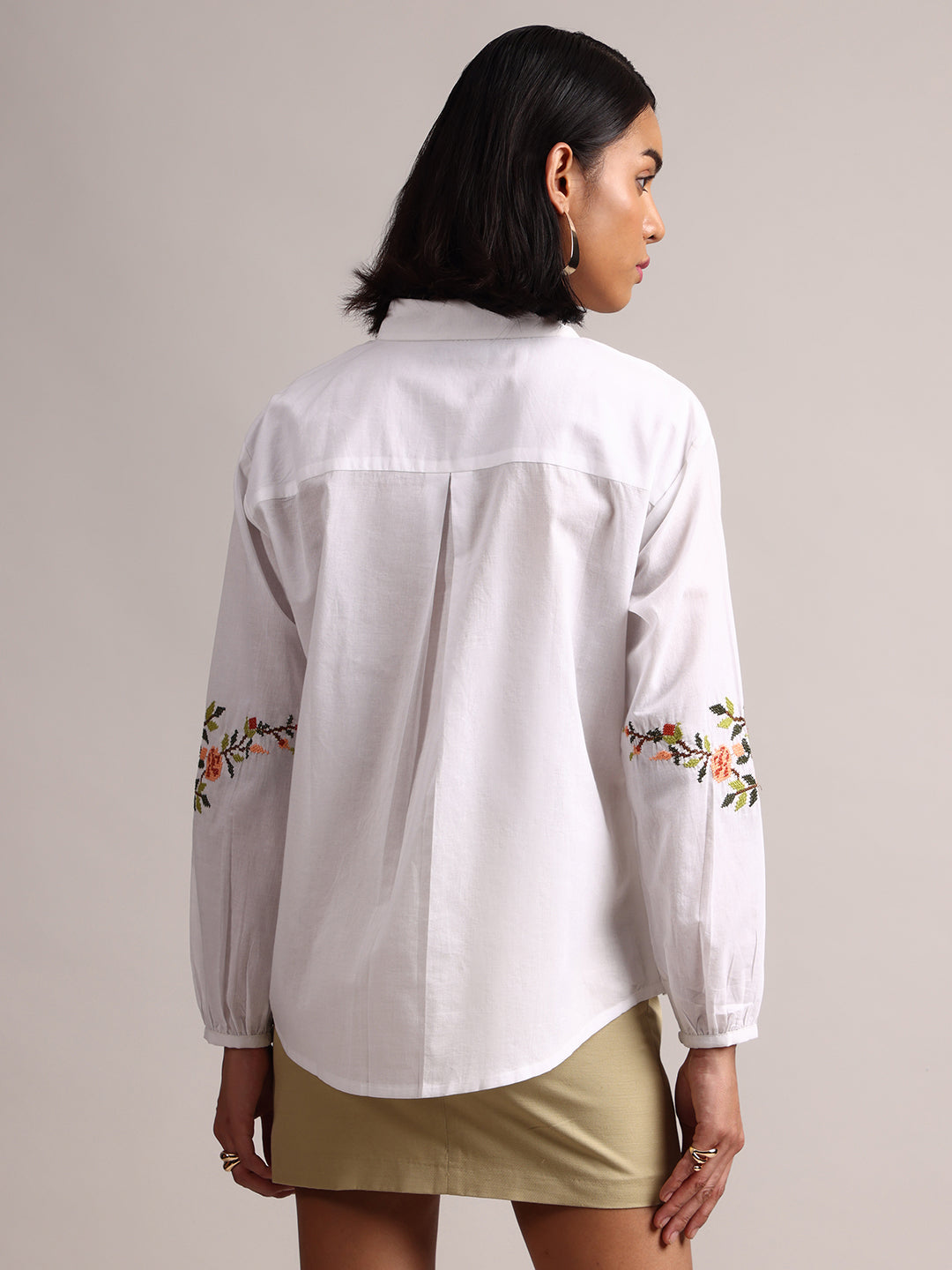 Zaccai Women's White Cambric Solid Top - Distacart