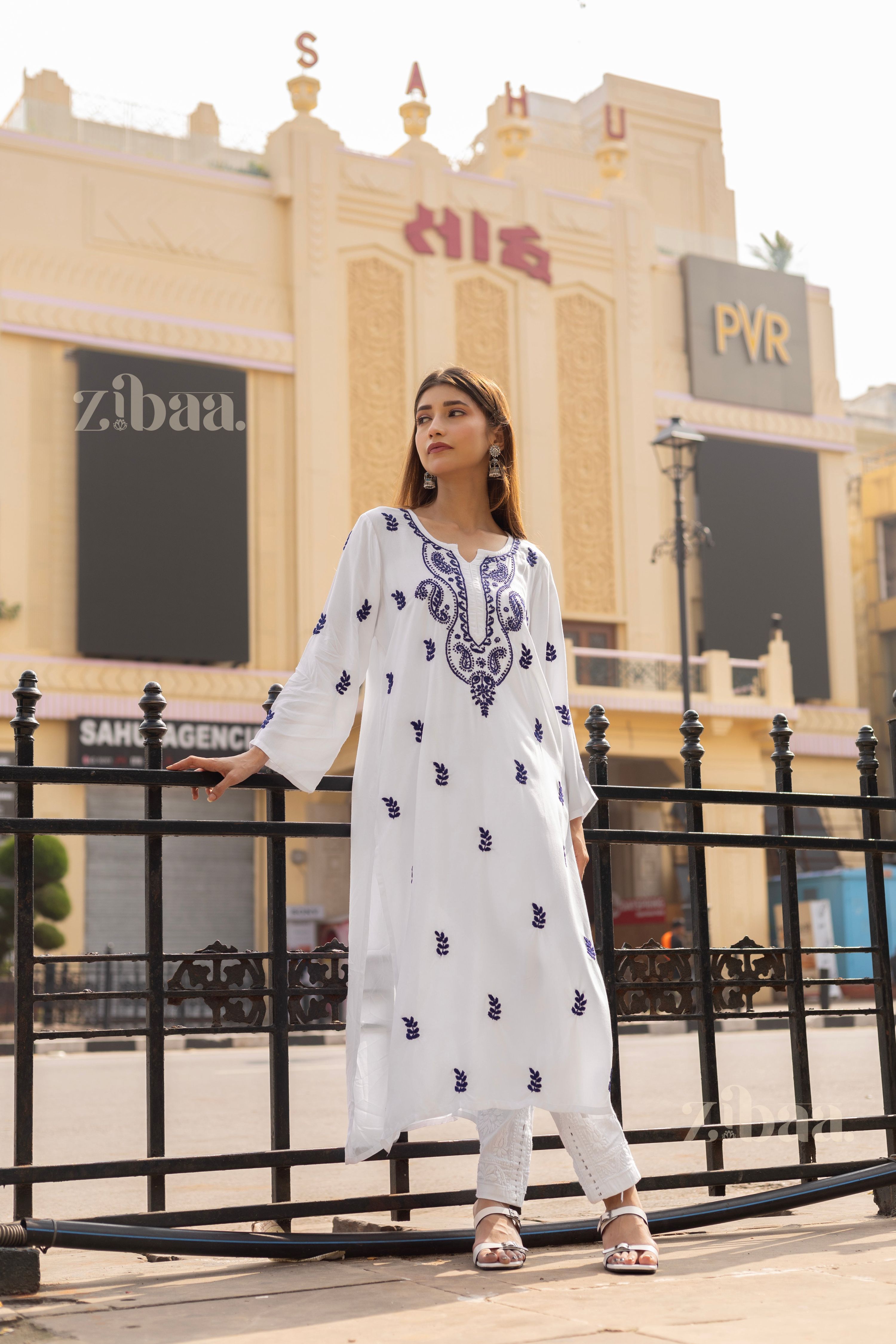 Zibaa Rayon White Chikankari Kurti with small motifs
