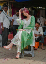 Thumbnail for Zibaa Ivory Pure Muslin Chikankari Kurta Set with Mul Dupatta
