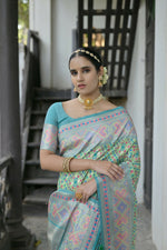 Thumbnail for Vishnu Weaves Women's Sea-Green Paithani Silk Saree with Blouse - Distacart