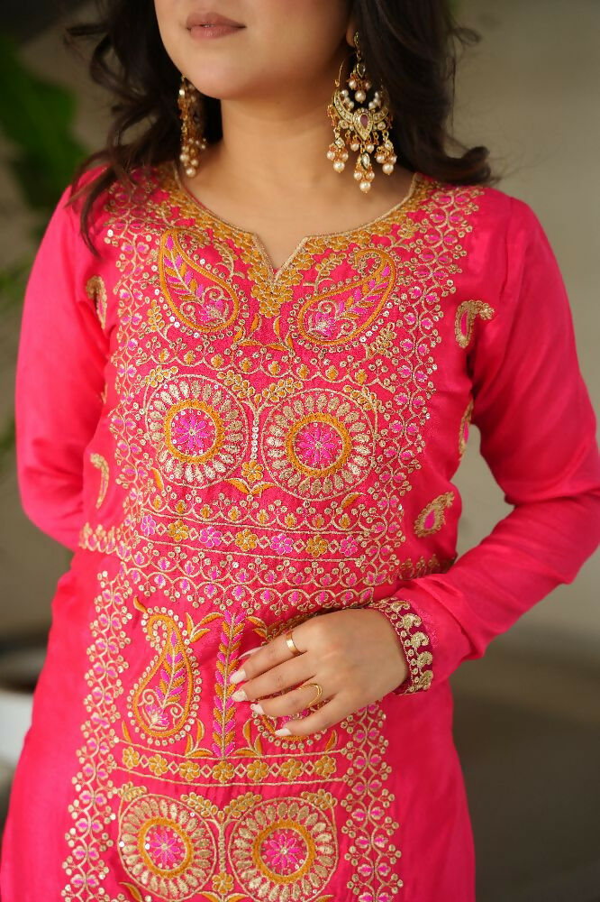 Joban Fashion Gajri Kurta Set Silk Sequins , Zari, Coding & Thread Embroidered work - Distacart