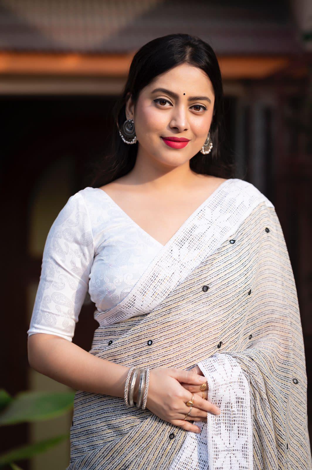 Grey Poly Georgette Ethnic Motifs Saree with Unstitched Blouse - A2M - Distacart