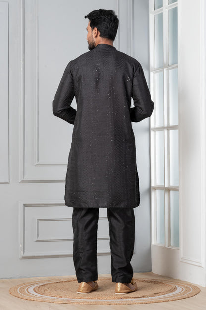 Zavaya Men Black Embroidery Silk Kurta Pyjama Set - Dista