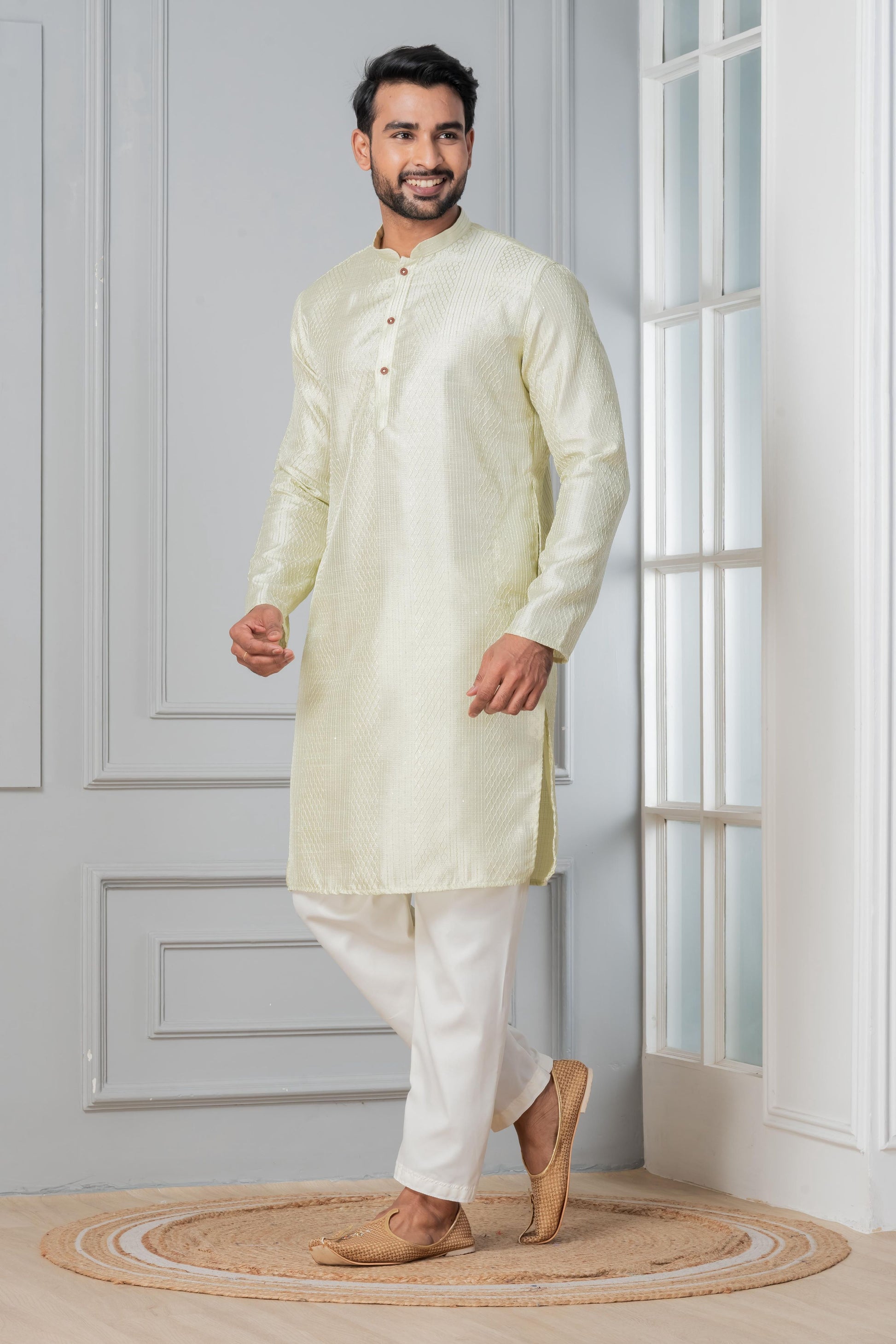 Zavaya Men Green Embroidery Silk Kurta - Dista