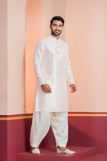 Zavaya Men Peach Embroidery Silk Kurta Patiala Set - Dista