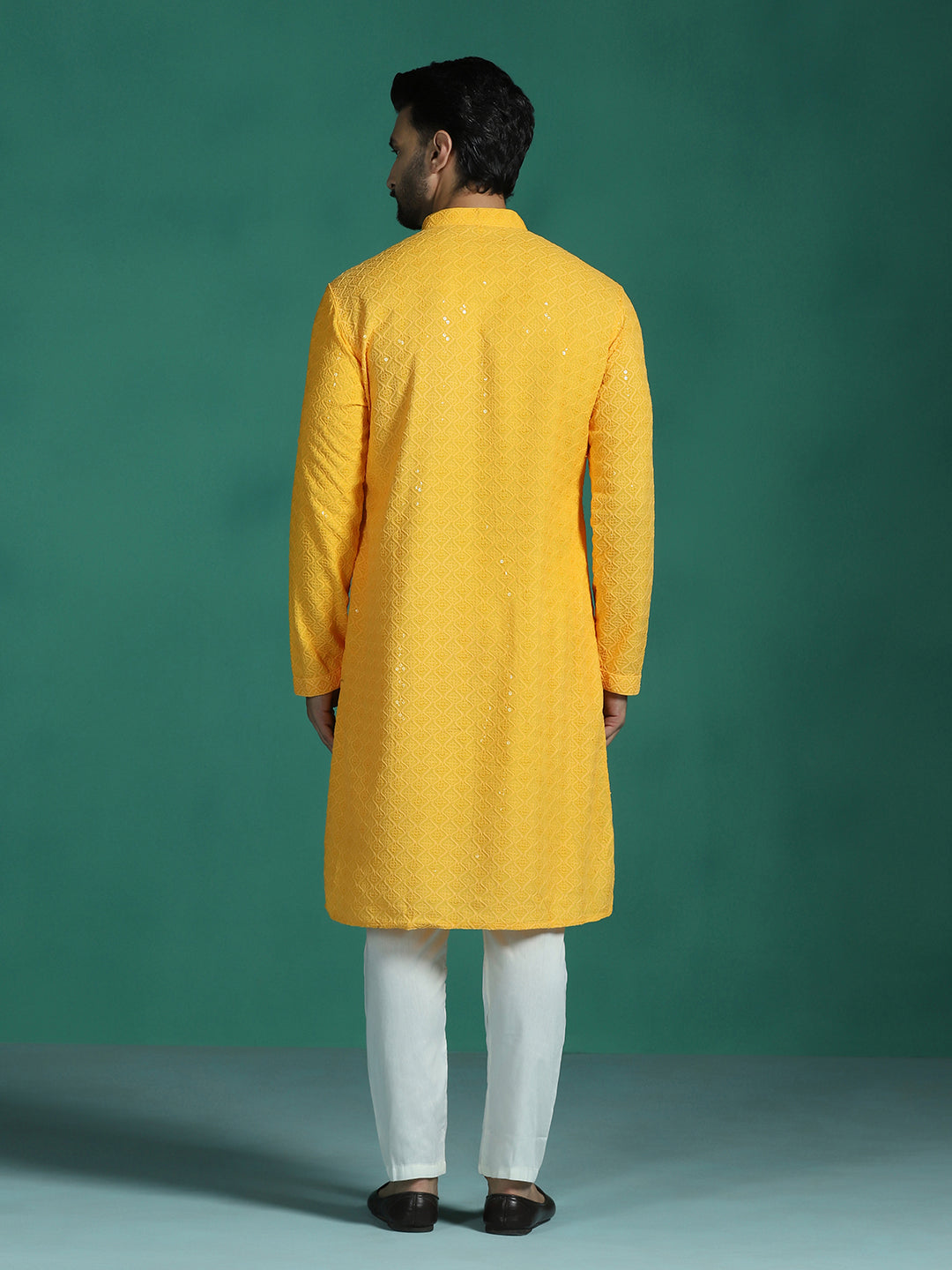 Zavaya Men Yellow Embroidery Cotton Blend Kurta