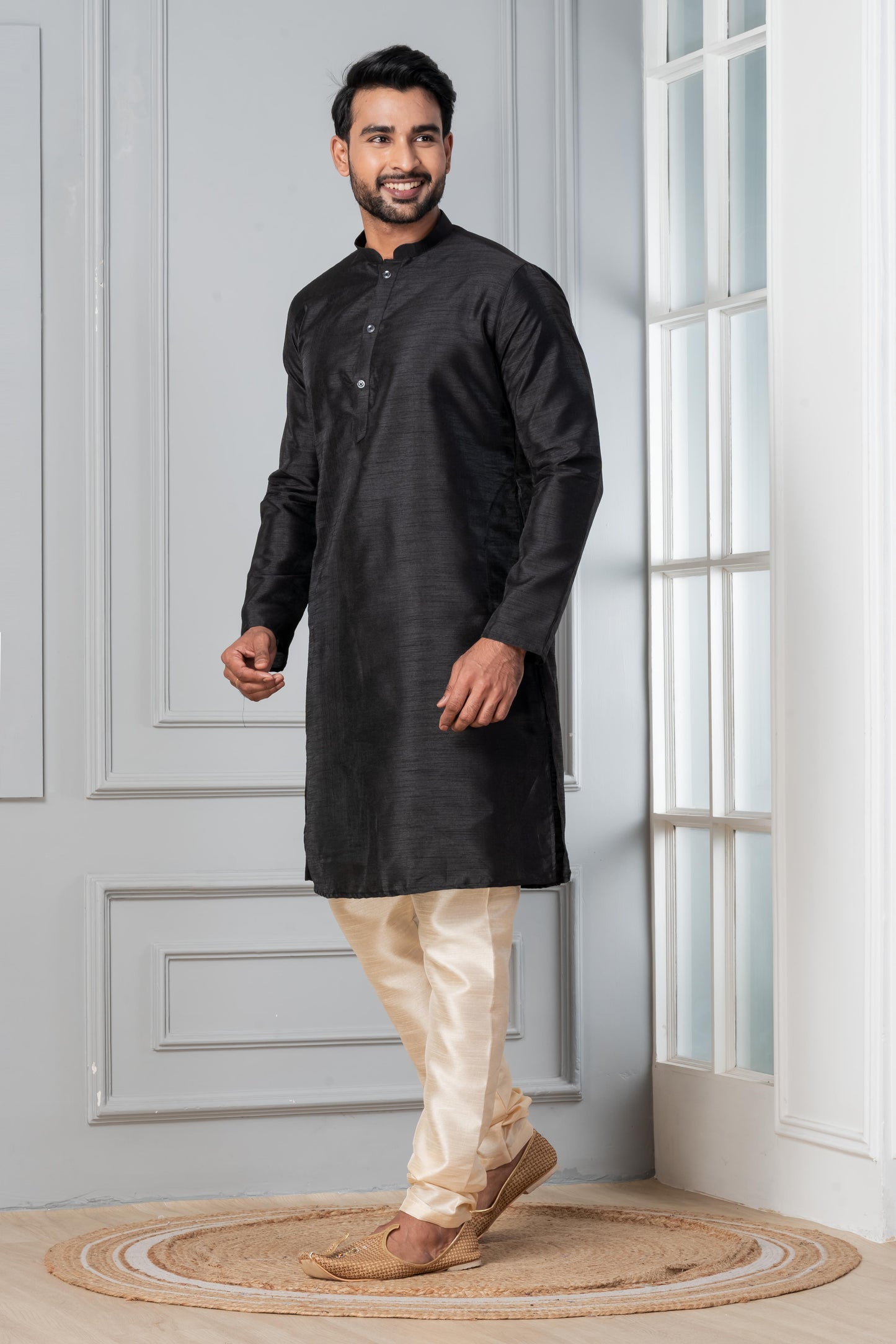 Zavaya Men Black Solid Banarasi Silk Kurta Churidar Set - Dista