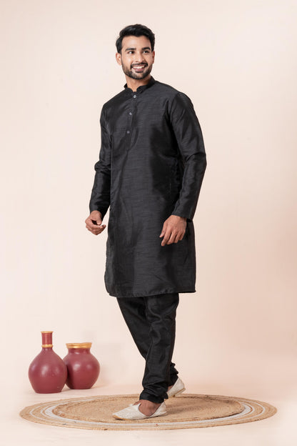 Zavaya Men Black Solid Banarasi Silk Kurta Churidar Set - Dista