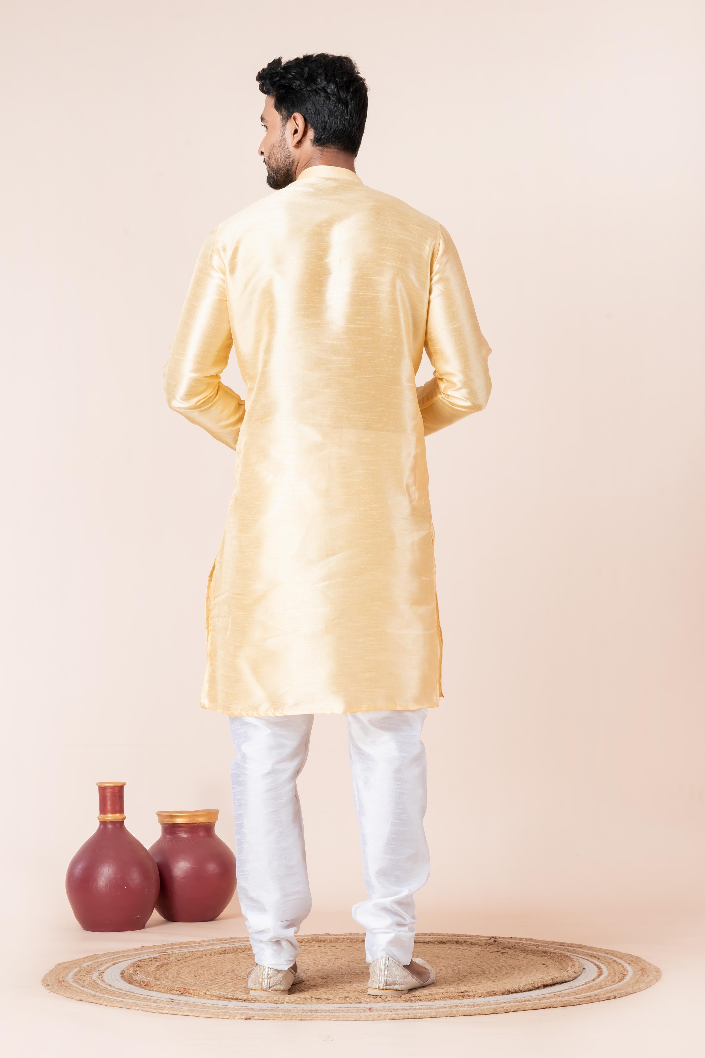 Zavaya Men Yellow Solid Banarasi Silk Kurta