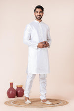Thumbnail for Zavaya Men White Solid Banarasi Silk Kurta