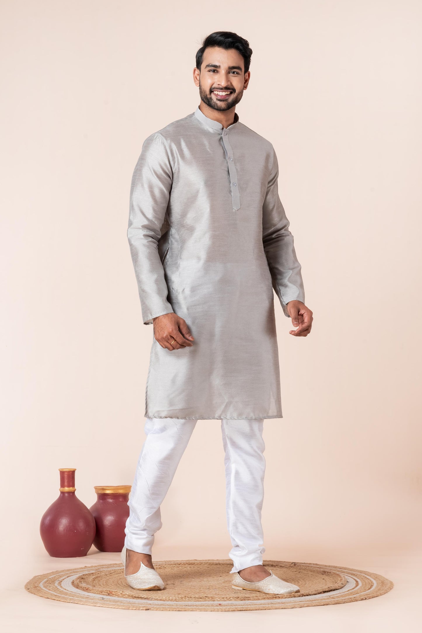 Zavaya Men Grey Solid Banarasi Silk Kurta - Dista