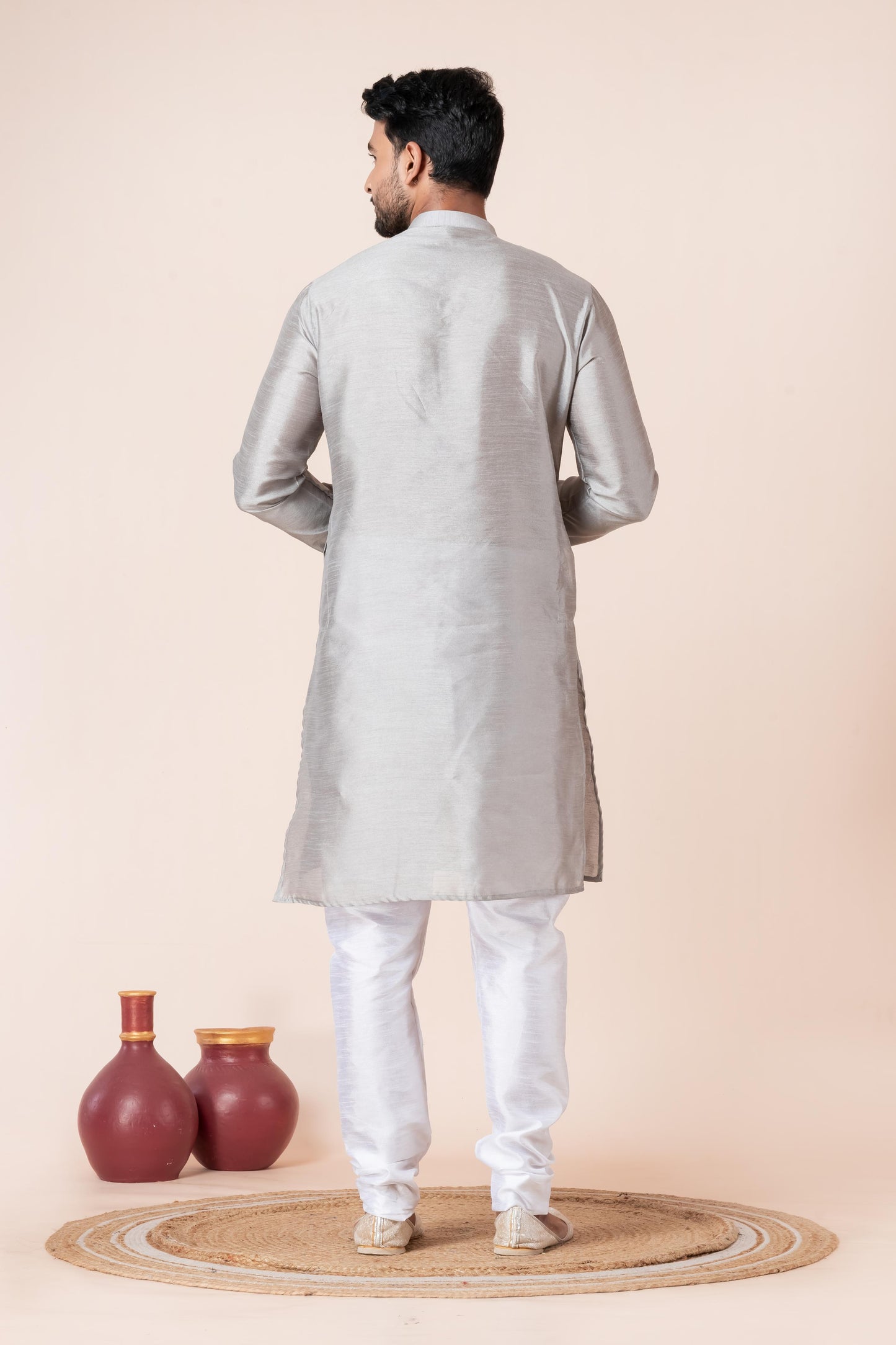Zavaya Men Grey Solid Banarasi Silk Kurta - Dista
