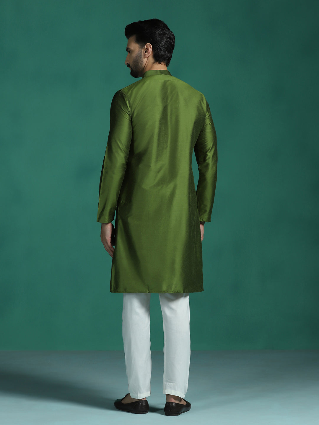 Zavaya Green Plain Polyester Viscose Kurta Pyjama Set for Men - Dista